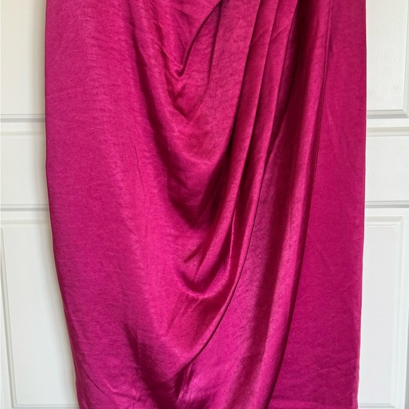 Lush Sleeveless Pleated Midi Dress Women’s Size Small Fuchsia‎ Rose NWT - Picture 8 of 9